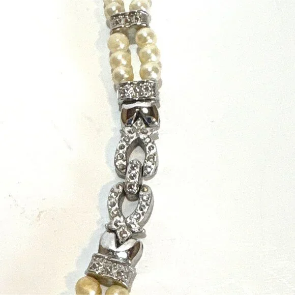 Vintage Ladies Pearl & Rhinestone Quartz Watch With Double Strand Bracelet - Picture 6 of 7